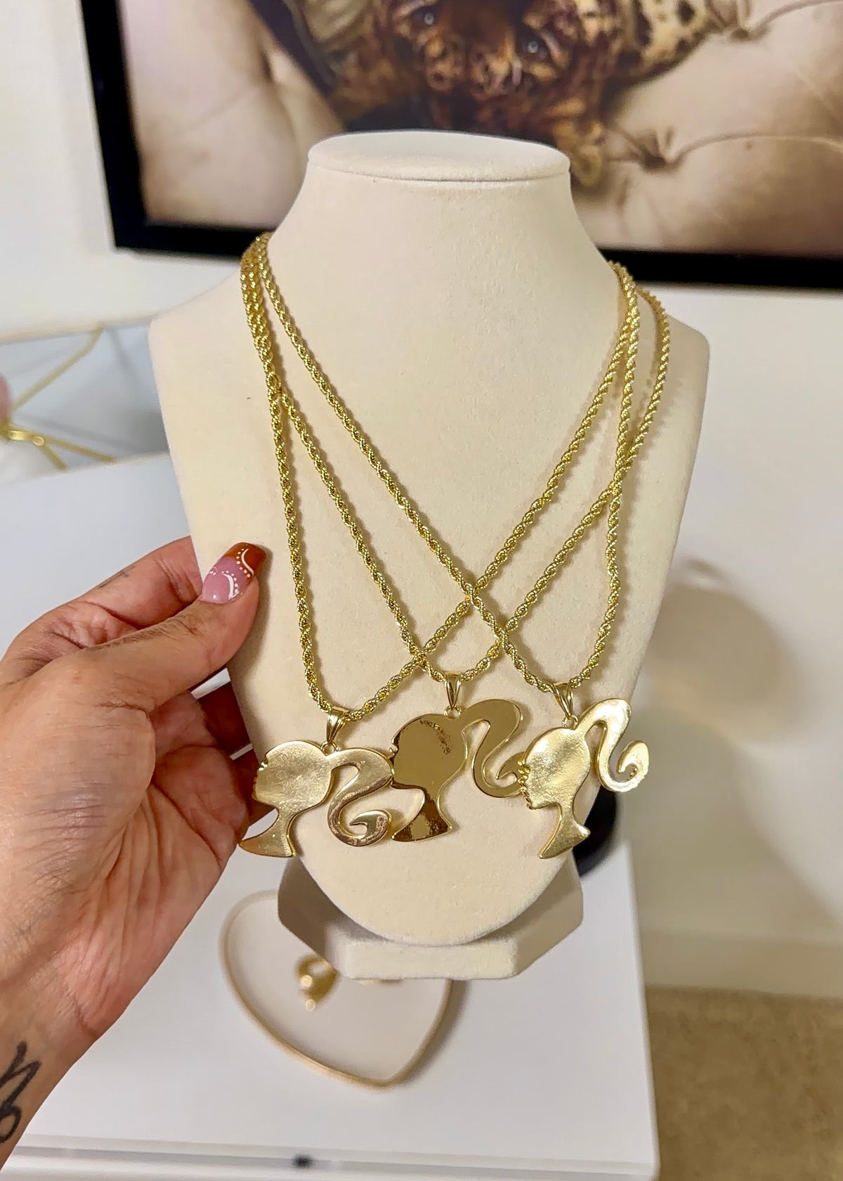 SMALL DOLL NECKLACE