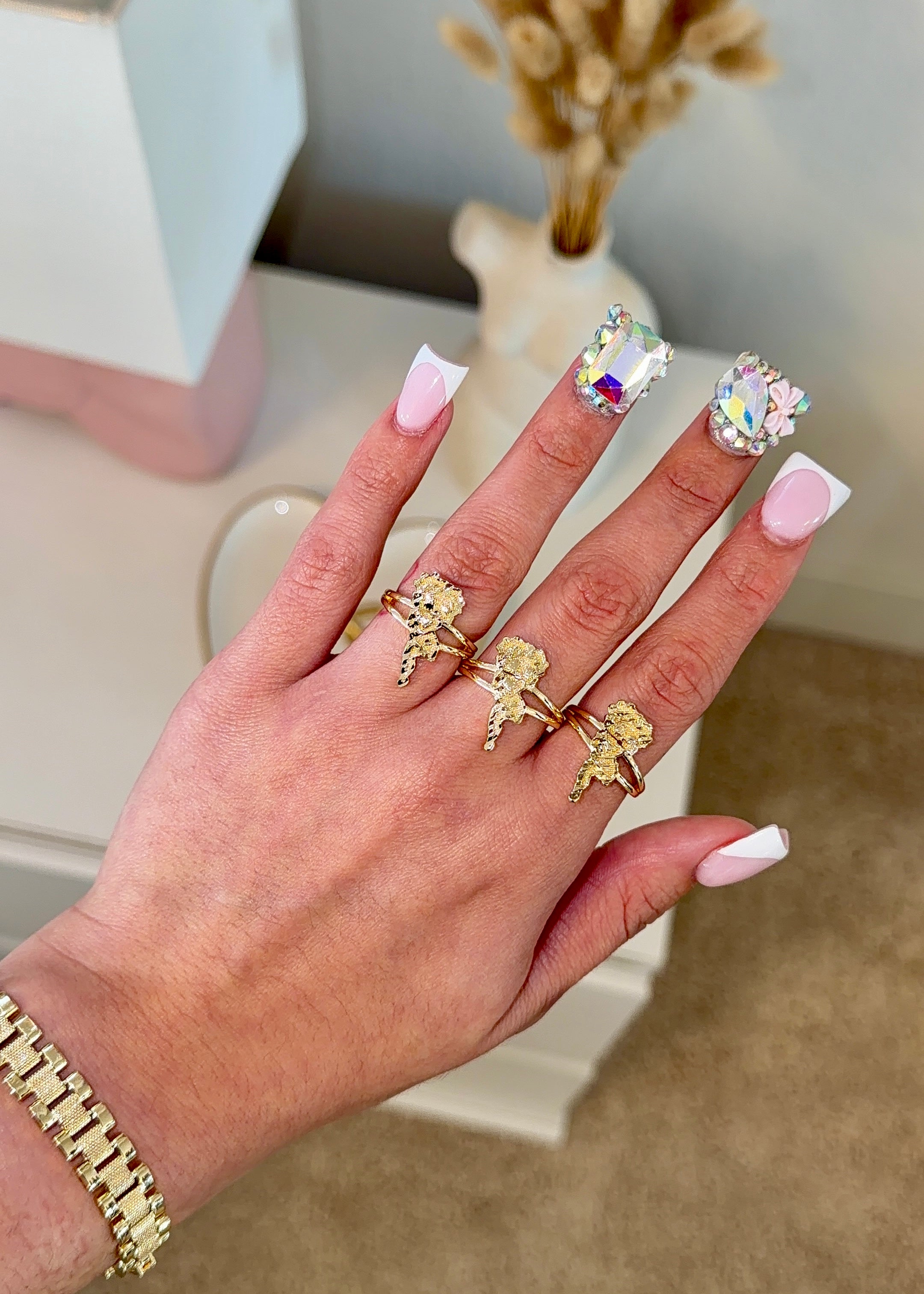 BETTY RING