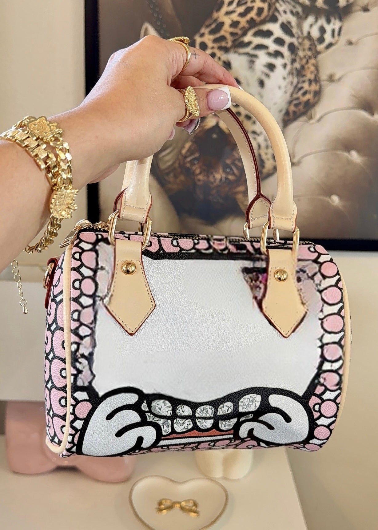 BLINGY GRILLZ PILLOW BAG