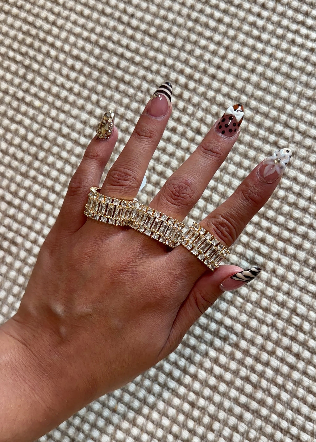 BIG BLINGY RING