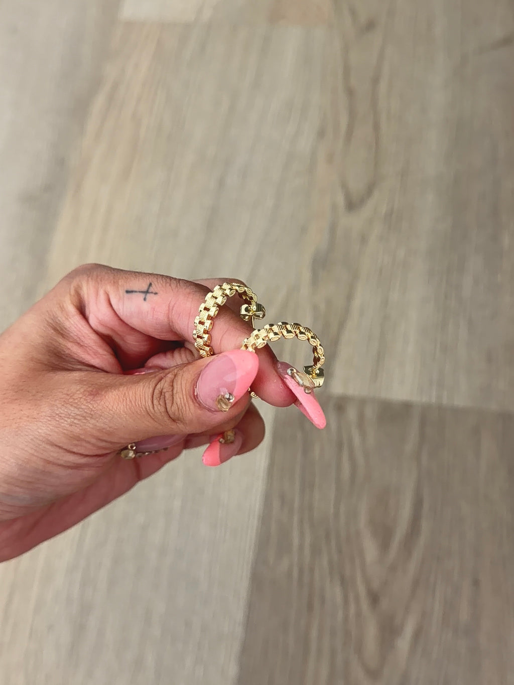 CIRCLE ROLLIE EARRINGS
