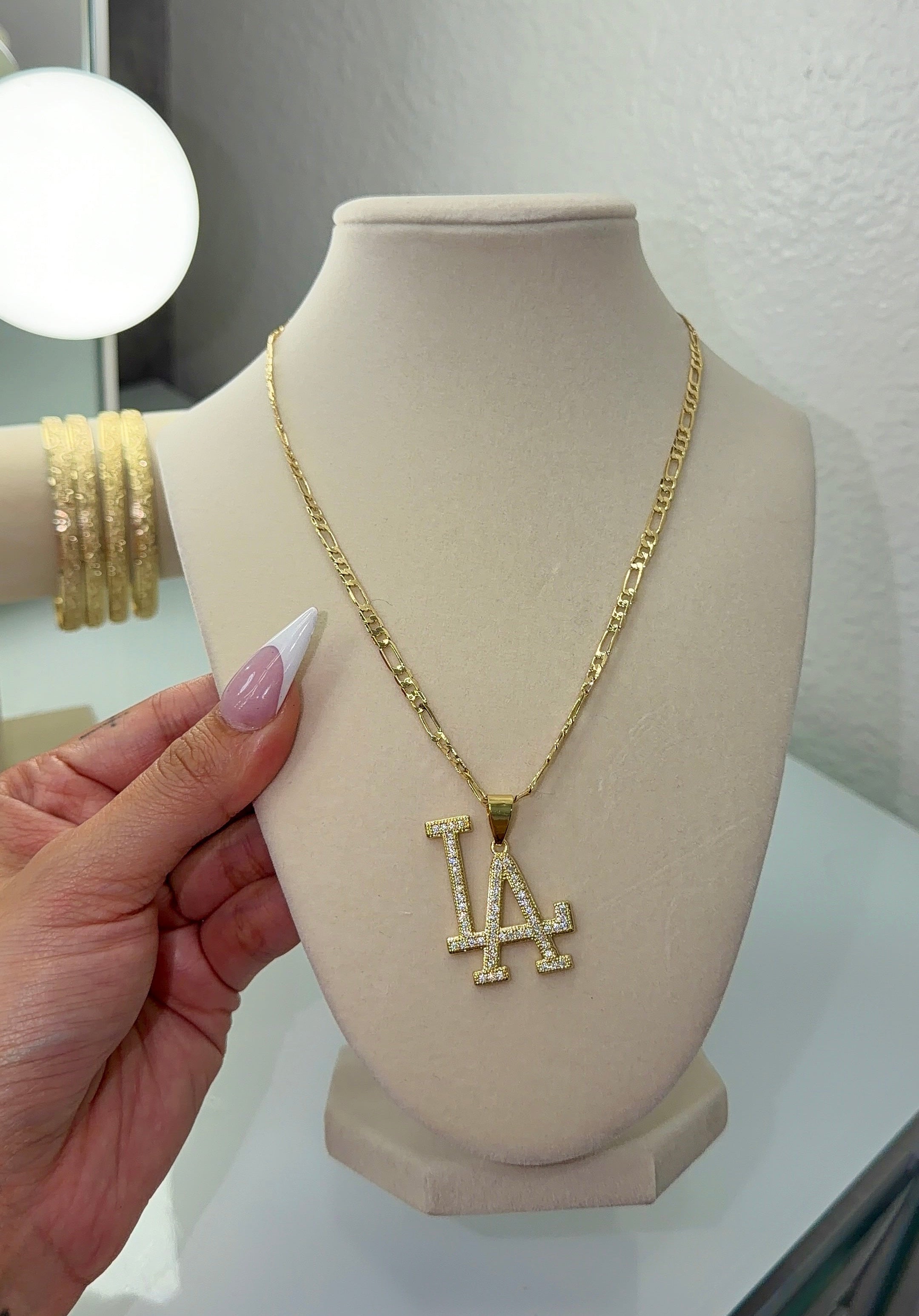 LA DOLL NECKLACE