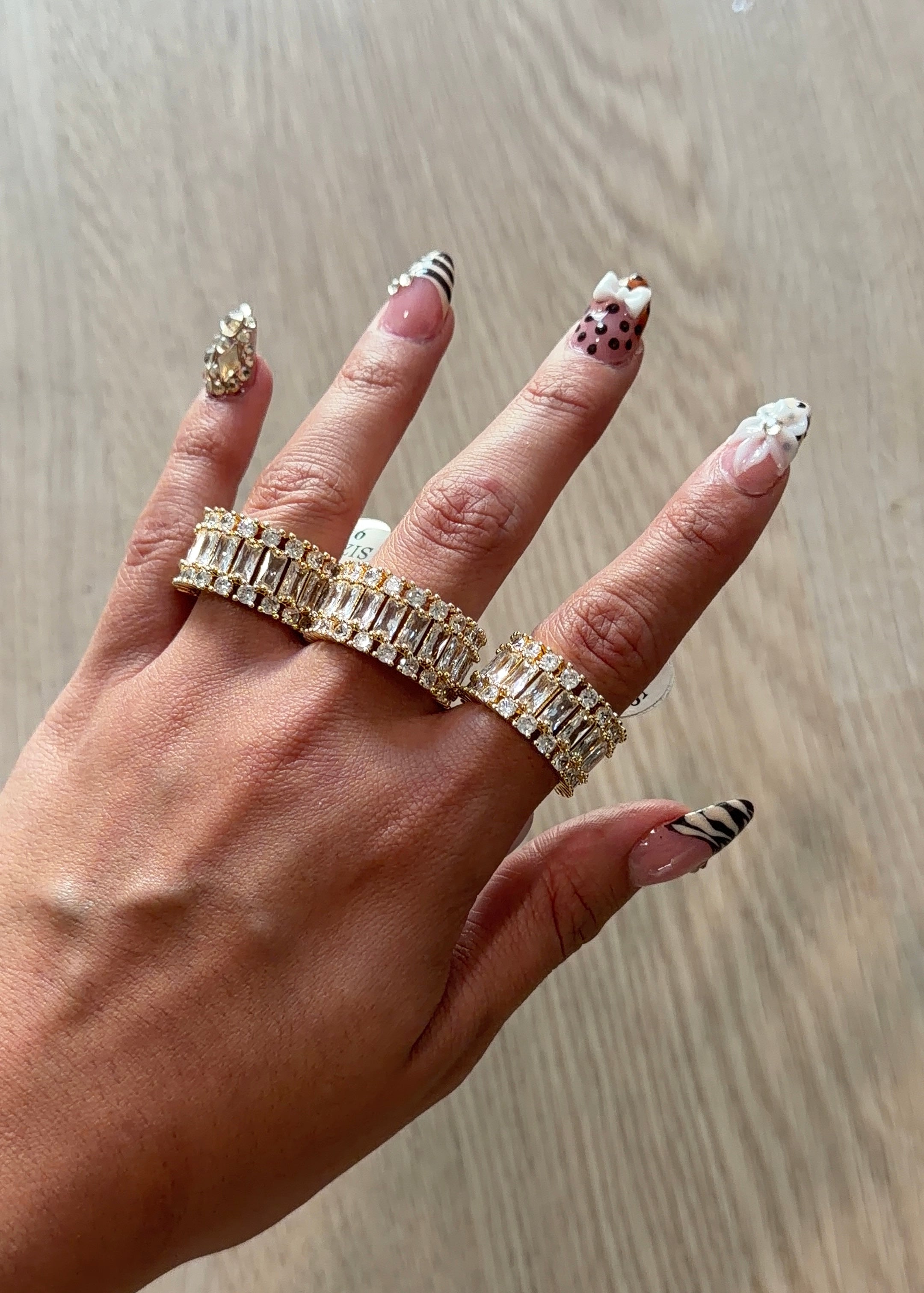 BIG BLINGY RING