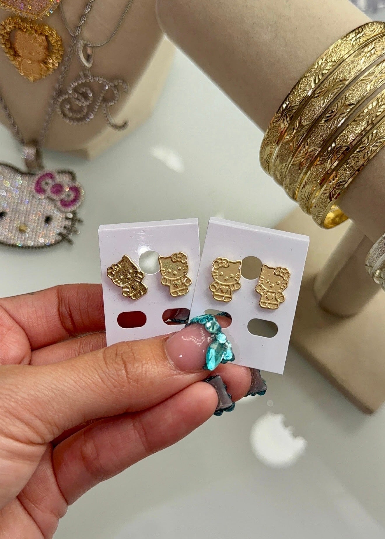 ICON HRT BODY STUDS