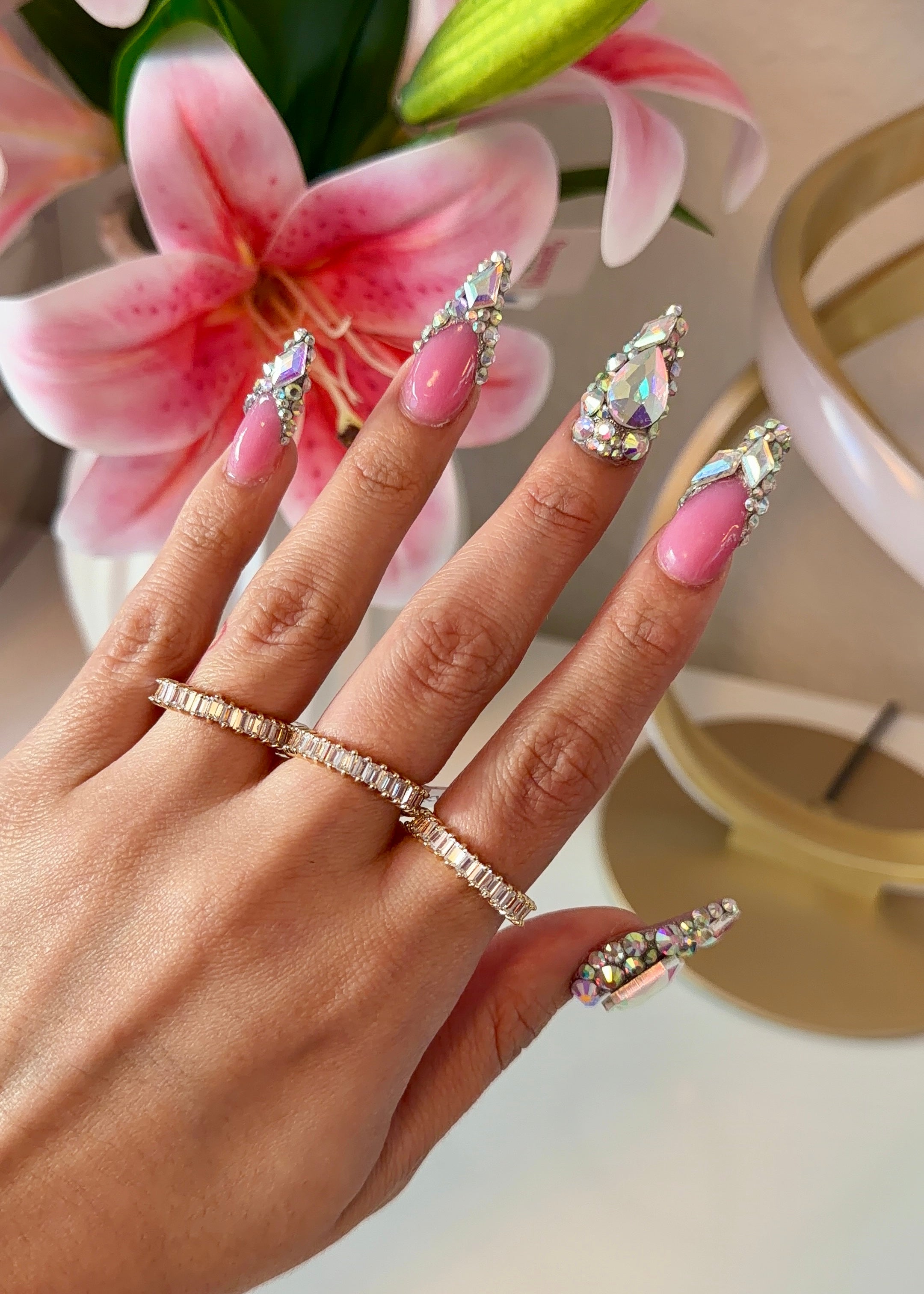 BLINGY RING