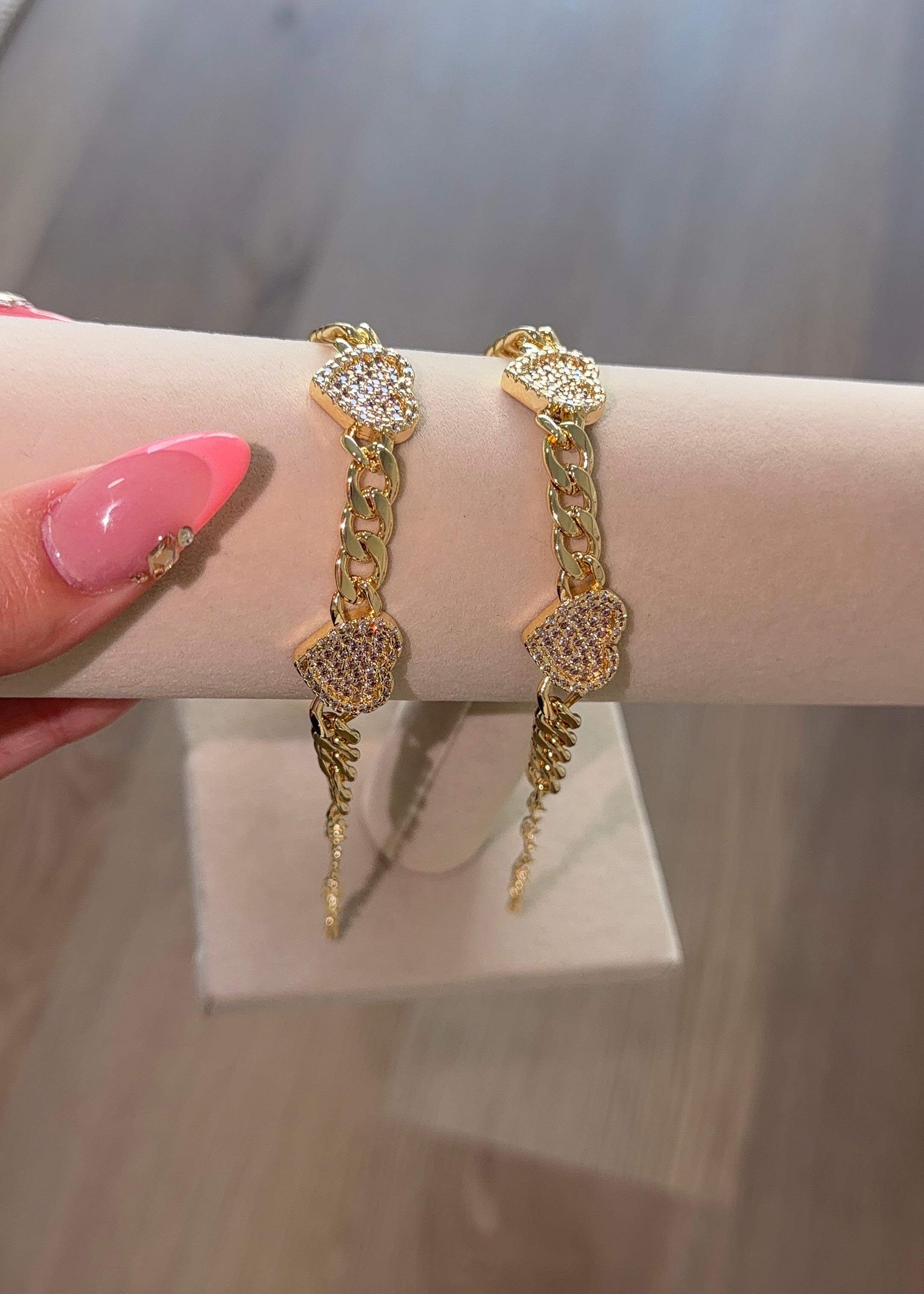 PINK HRT CUBAN LINK BRACELET