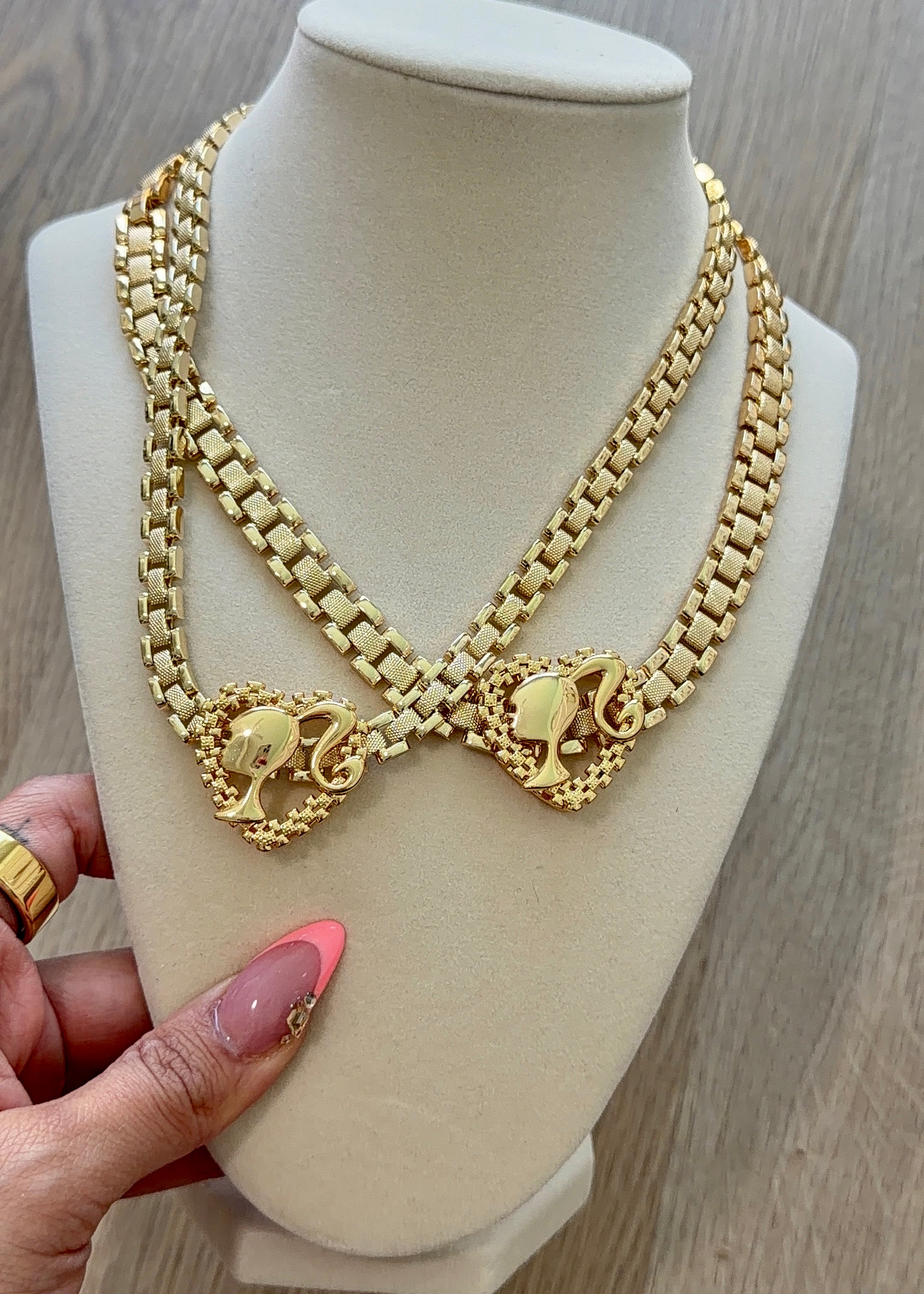 DOLL ROLLIE CHAIN