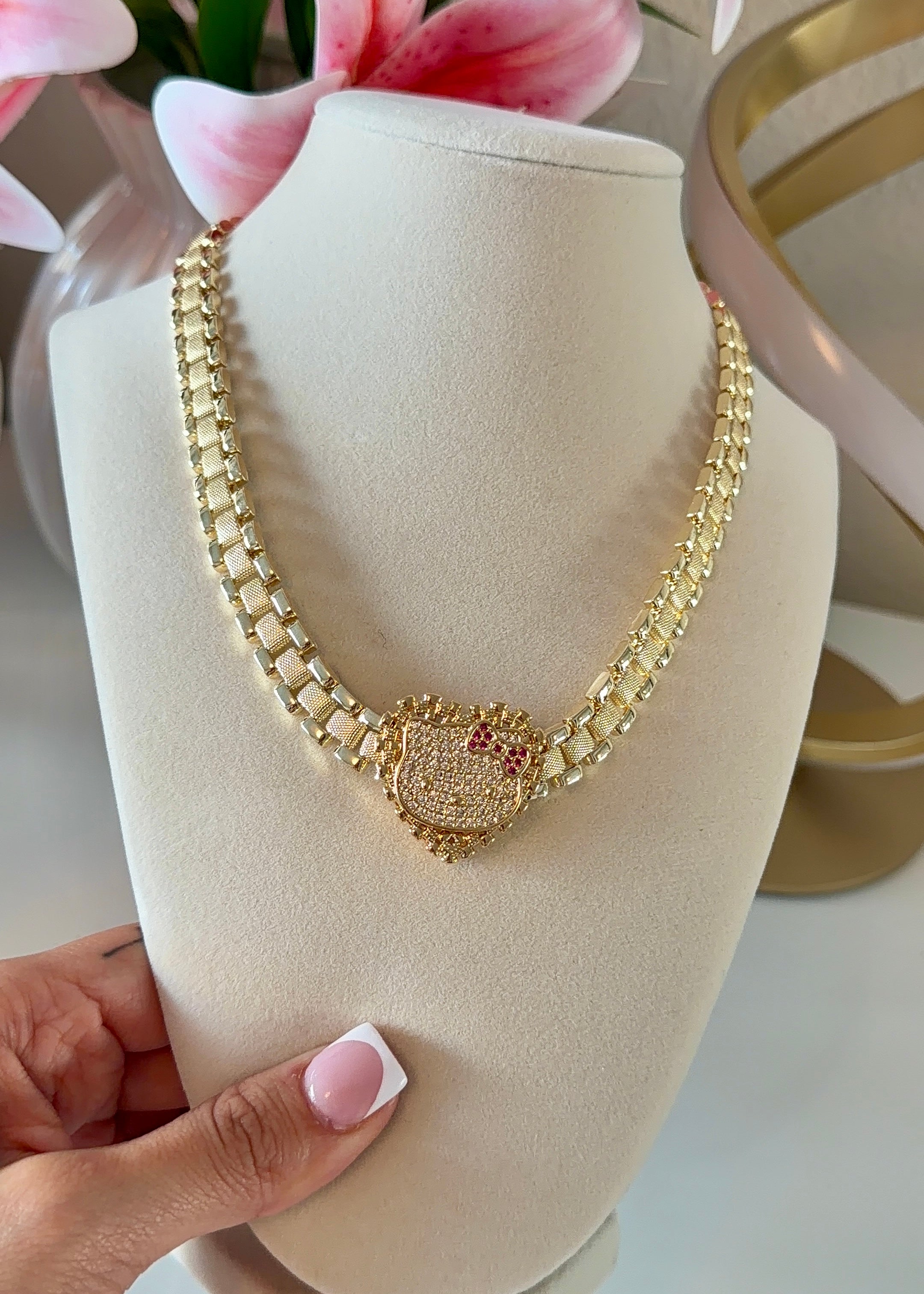 PINK ICON ROLLIE CHAIN
