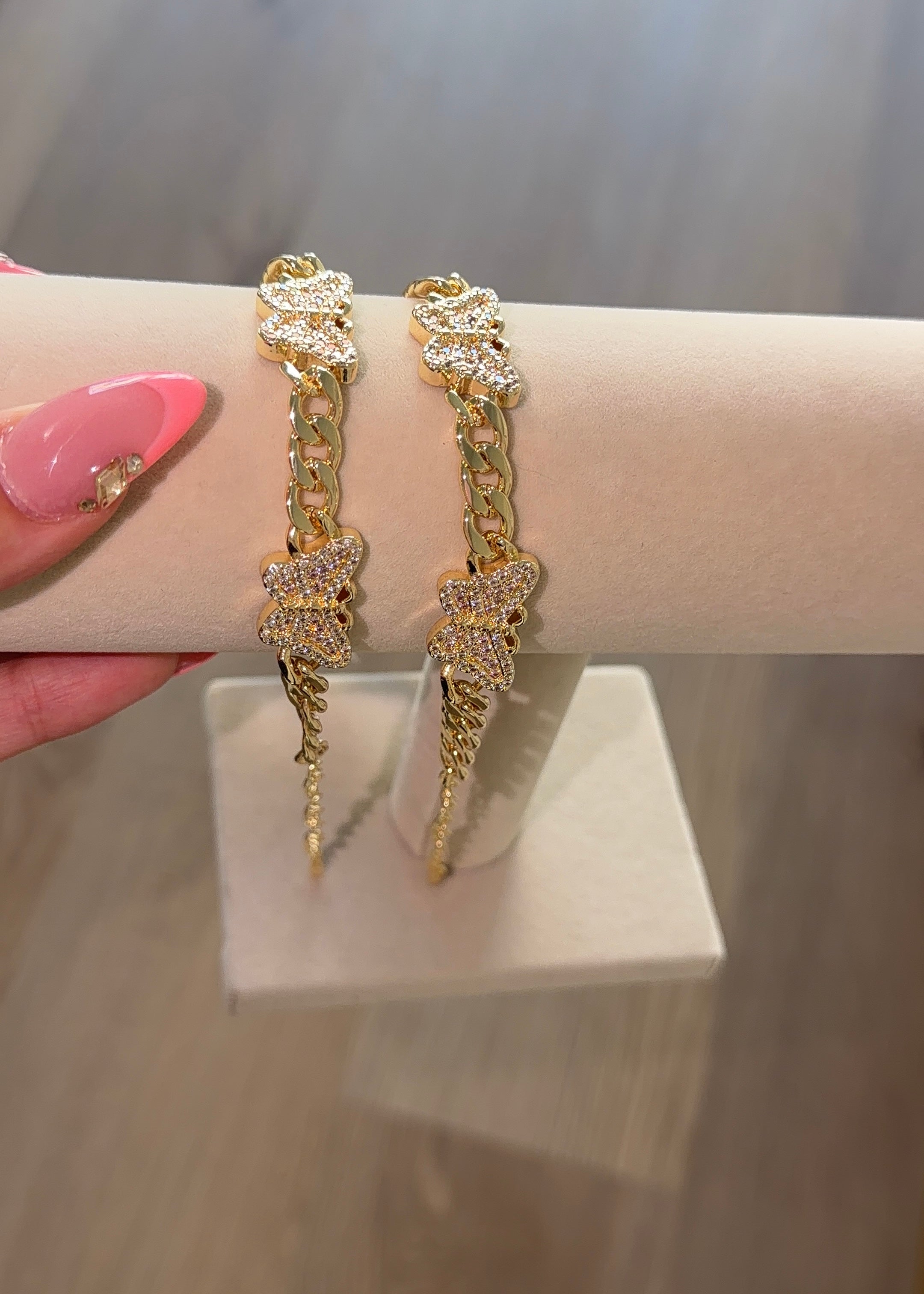 PINK BUTTERFLY CUBAN BRACELET