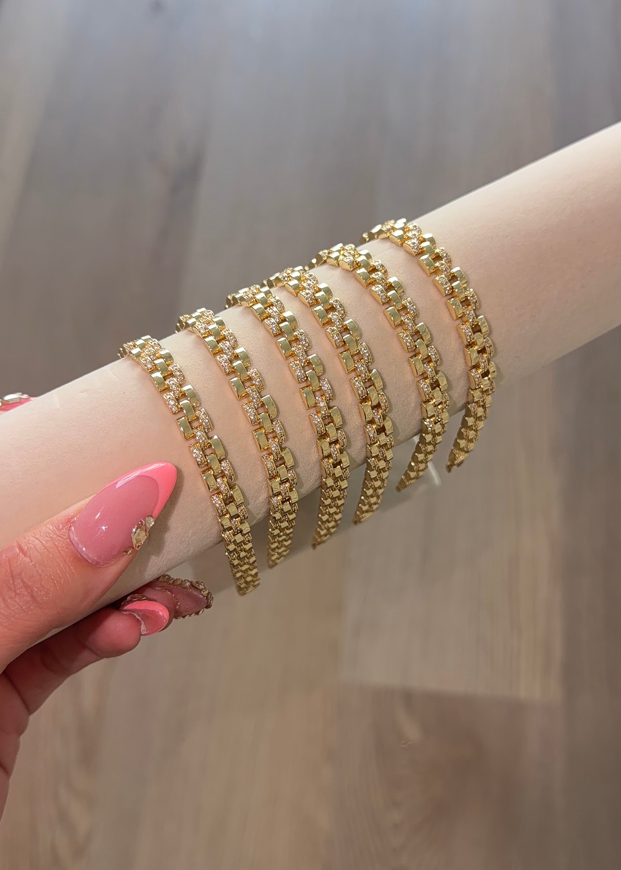 BLINGY BRACELET