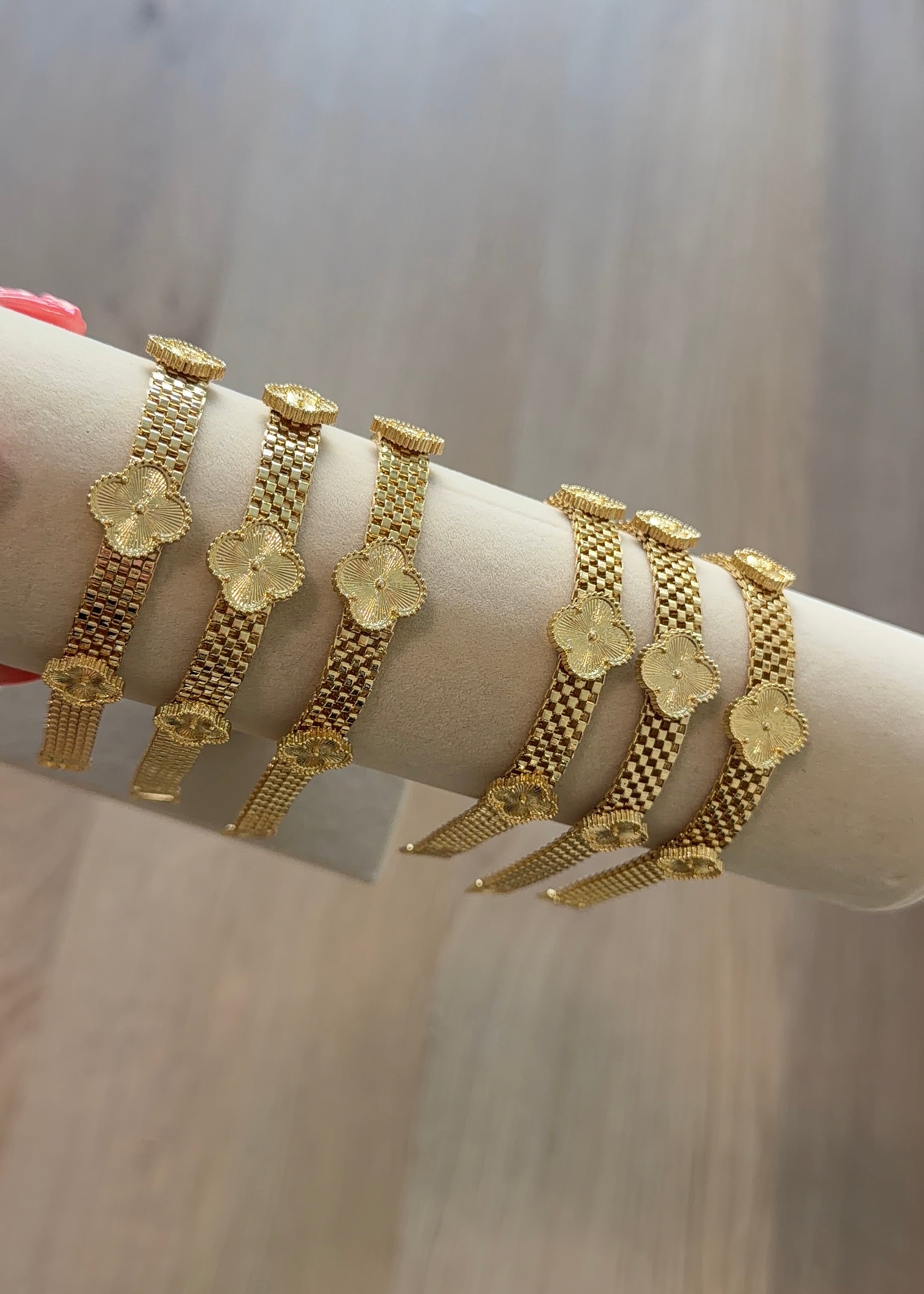 VC MESH BRACELET